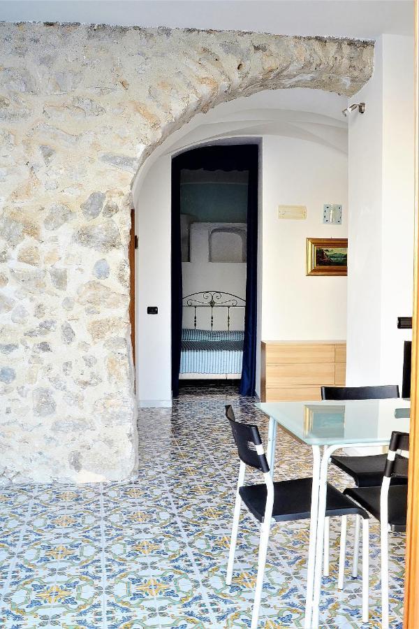 casa vacanza positano a Furore Exterior foto
