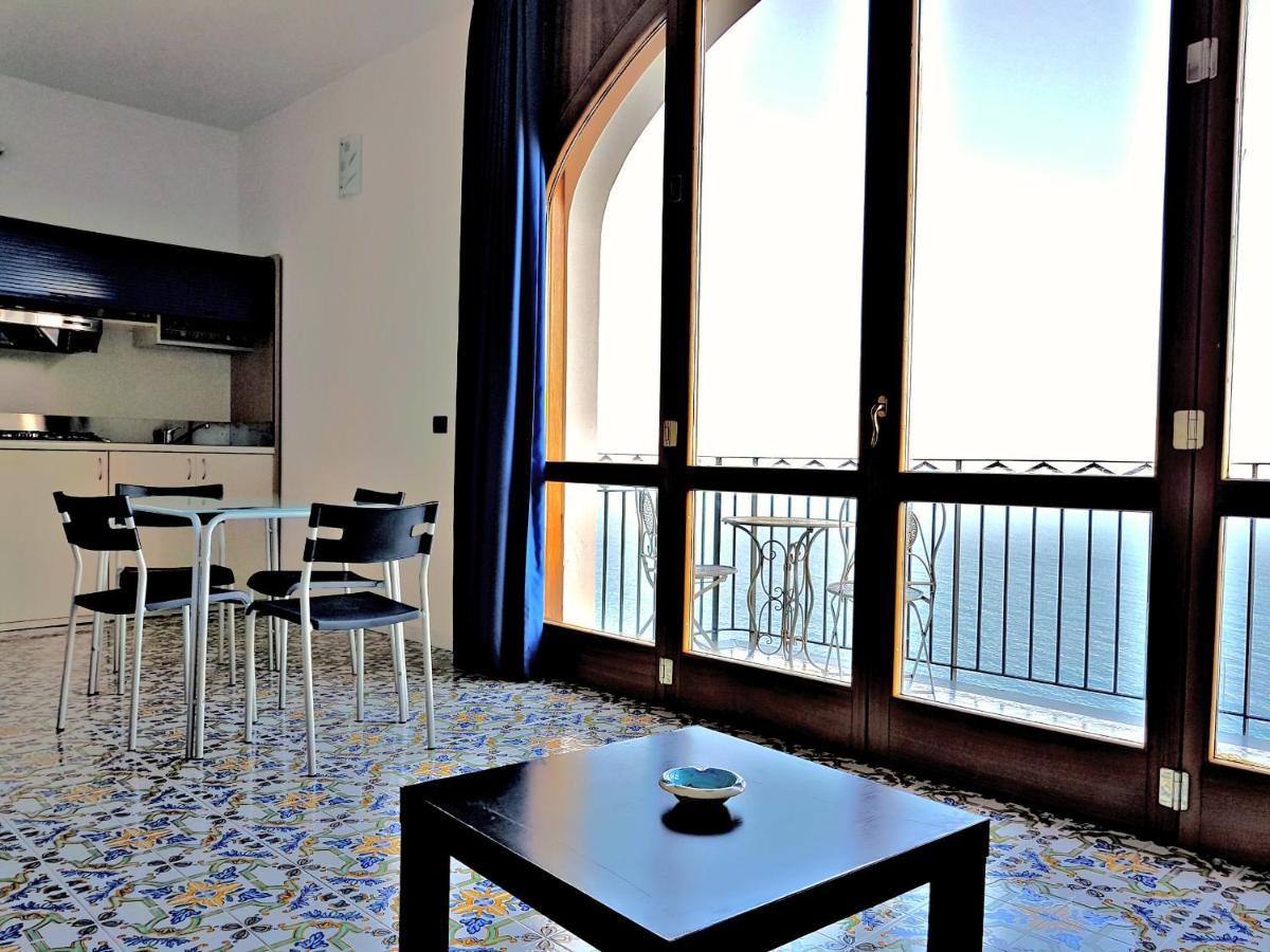 casa vacanza positano a Furore Exterior foto